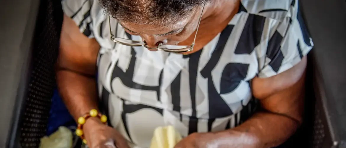 Censo: Brasil tem 160 mil vivendo em asilos e 14 mil em orfanatos