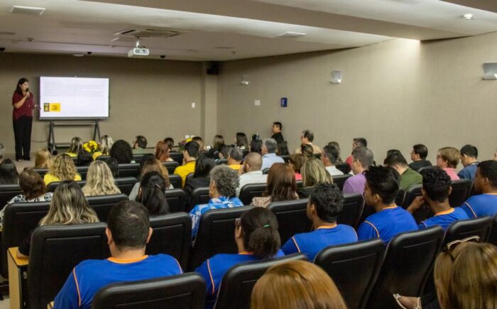 TCE-MS promove palestra sobre prevenção ao suicídio