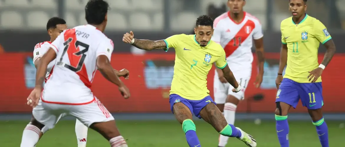 Brasil enfrenta seleção peruana em Brasília pelas Eliminatórias