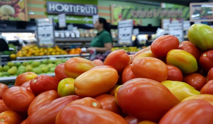 Segundo pesquisa do Procon/MS o tomate chega a 139% de variação em regiões de MS