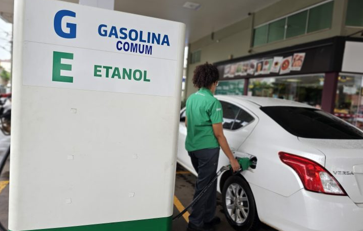 Pesquisa mostra diferença de preço de 32,25% no etanol e de 22,98% na gasolina em MS