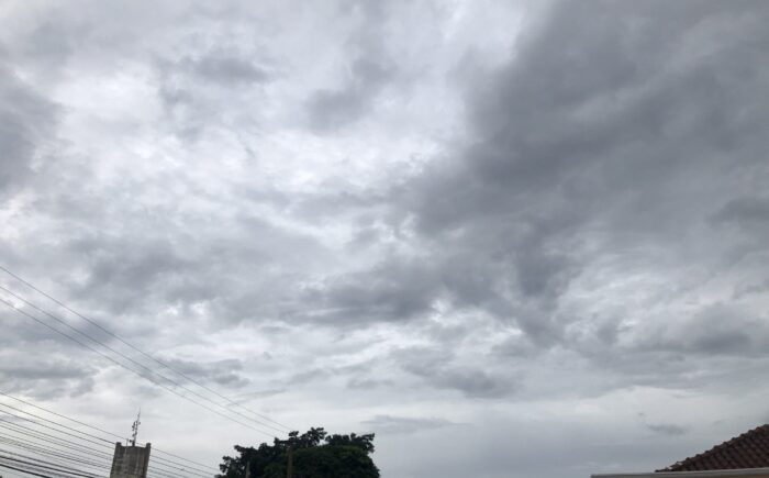 Quinta-feira terá tempo instável, com previsão de chuva no Estado