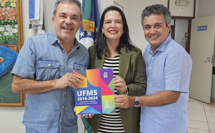 União leva R$ 3,2 milhões em emendas para a UFMS