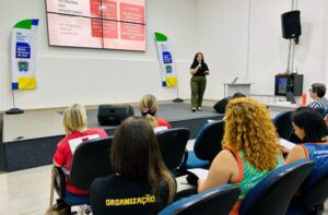 Cidadania no Carnaval: bloquinhos e bares recebem formação para protocolo ‘Não é Não’