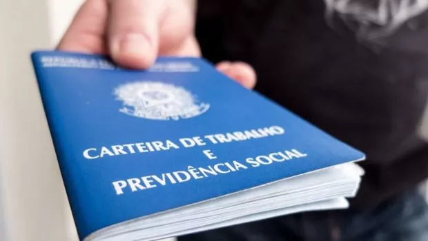 Procurando emprego? Funsat oferece 820 vagas de emprego nesta quarta-feira
